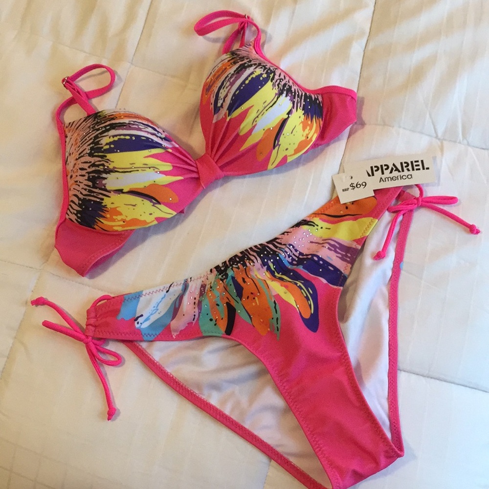 Pink flower bikini NWT